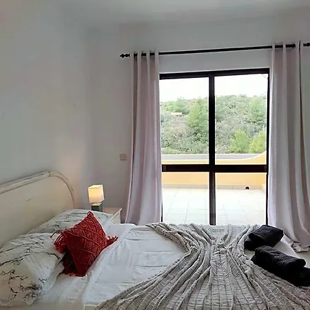 Vale De Centeanes 2-bedroom فندق