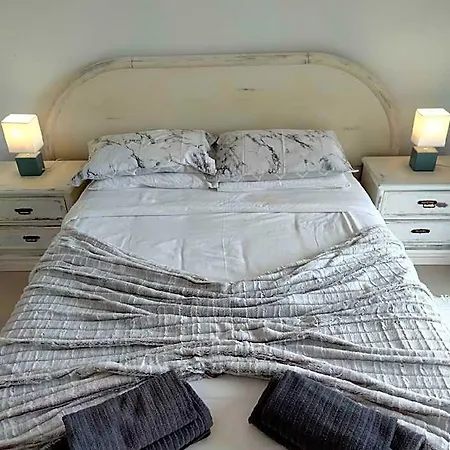 Vale De Centeanes 2-bedroom 3* كارفويرو