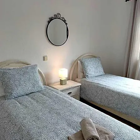 Szálloda Vale De Centeanes 2-bedroom Carvoeiro